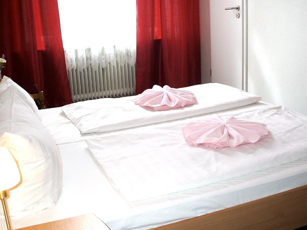 Hotel Pension Messe Berlin Room photo